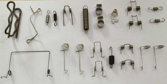कैम सीएनसी स्प्रिंग बनाने की मशीन 1.0-4.0 मिमी स्प्रिंग वाइंडिंग के साथ सैन्यो मोटर